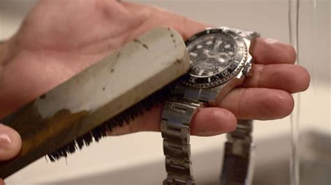 cleaning rolex watches|rolex cleaning and polishing.